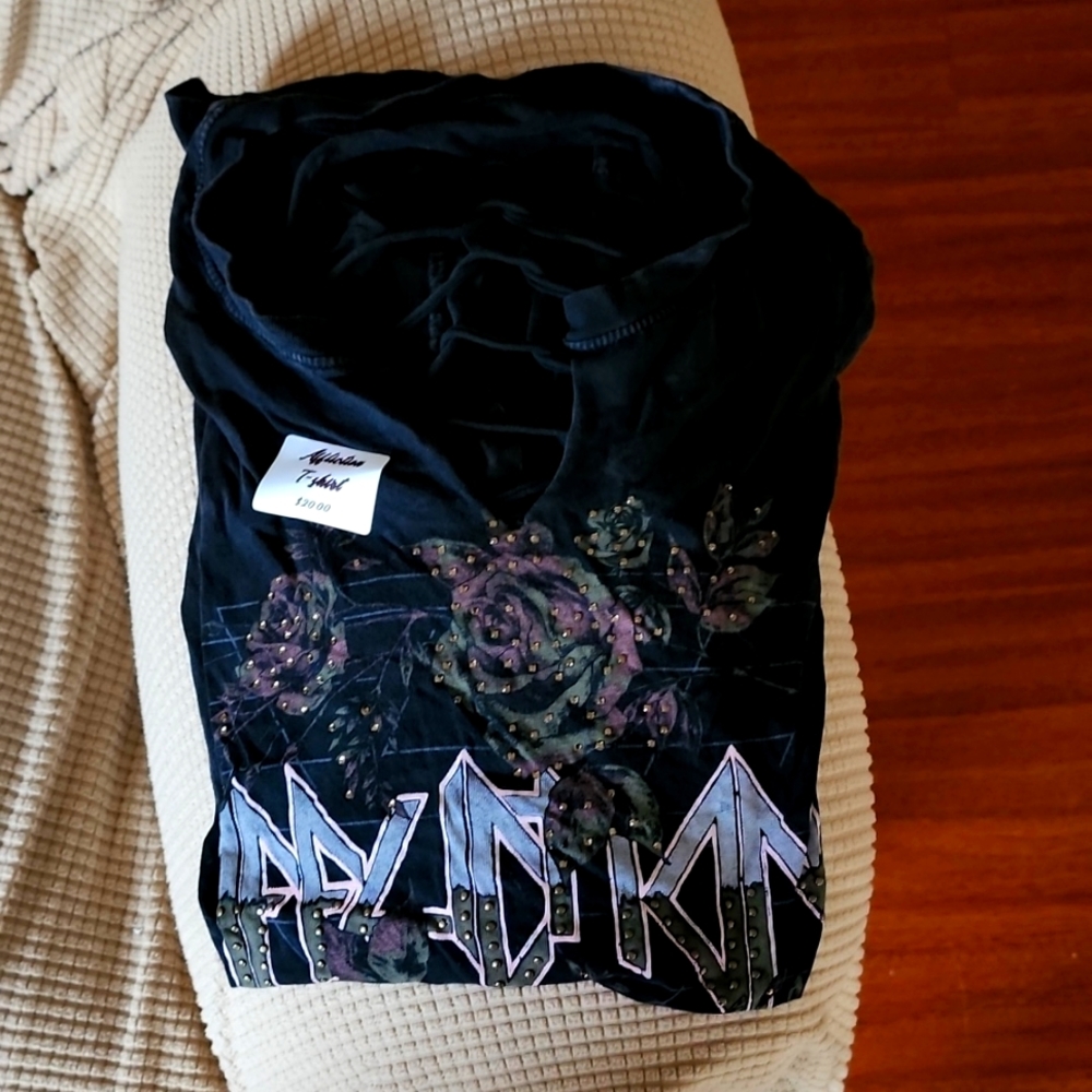 Affliction Live fast tour T-shirt open back